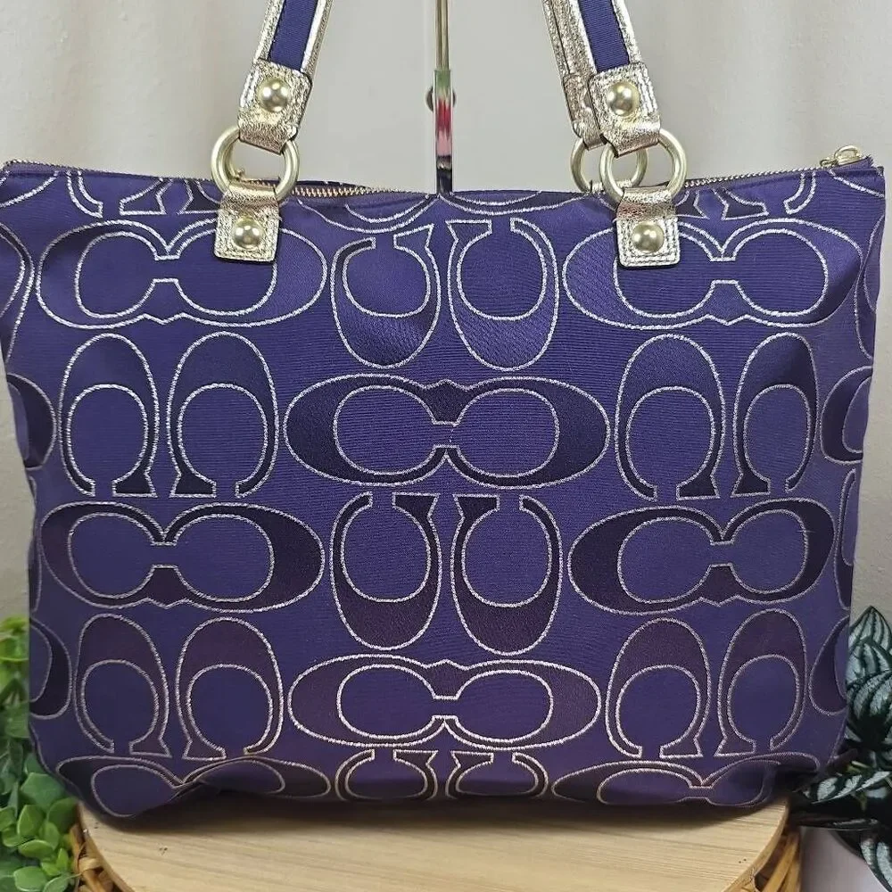 Coach Poppy RARE Signature Sateen with Lurex Glam Tote